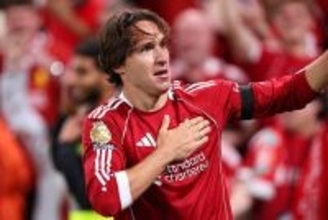 イタリア代表が忘れられないEURO2020での輝き　今季もリヴァプールで影が薄いキエーザをW杯プレイオフへ招集すべきなのか