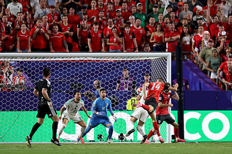 W杯マッチ69］3−3の激闘！　後半ATにドラマ　アルジェリアとオーストリア共に決勝T進出