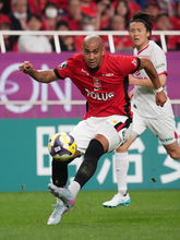 チアゴ・サンタナ、ホイブラーテンは今季限りで退団へ　浦和レッズが契約満了を発表