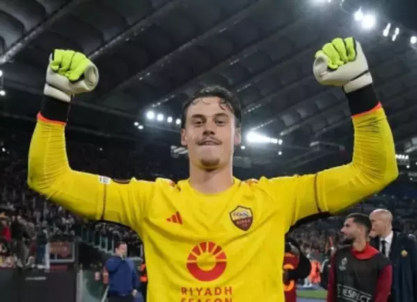 トッテナム、昨季セリエAでセーブ成功率トップのローマ守護神に注目？　バイエルンらと争奪戦