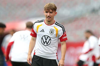 ドイツ代表に激震　期待の新星レナート・カールが怪我でチームから離脱　W杯欠場決定