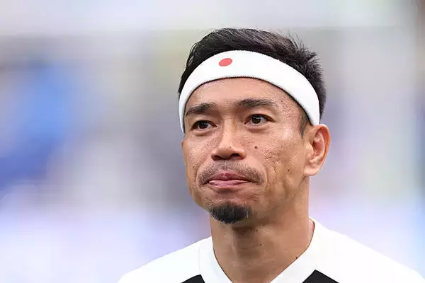 負傷した長友がSNSで心境を綴る「大怪我するけど最後に優勝するサッカー人生が良い」右膝関節前十字靭帯損傷で離脱