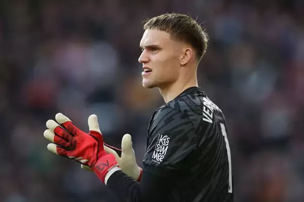 三笘薫の同僚GKフェルブルッヘンが人気銘柄に？　バイエルンとチェルシーが獲得に動く