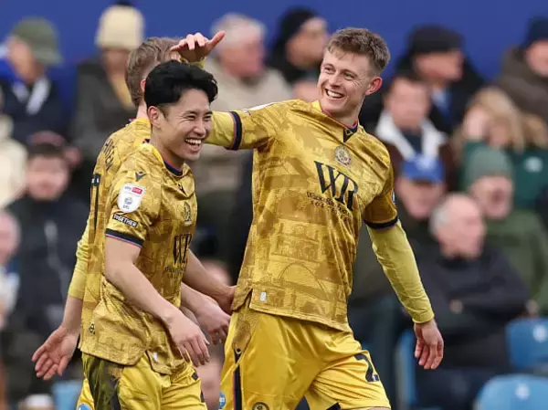 まるでデ・ブライネのよう？　ブラックバーンMF森下龍矢のエグすぎる“超絶アシスト”に称賛集まる　「サッカー史上最高のアシストの一つ」「信じられないほどすごい」