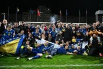 憧れのジェコと2026W杯へ　代表で73ゴールを決めてきたボスニア・ヘルツェゴビナのレジェンドに後輩FWは「銅像を建てるべき」