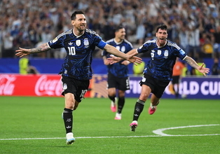［W杯マッチ70］途中出場メッシが芸術的FK弾で驚異の“W杯7試合連続ゴール”　アルゼンチンがヨルダンに3発快勝でグループ3連勝！