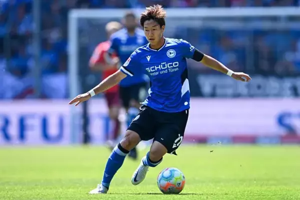 アウクスブルク移籍の可能性浮上も所属クラブが噂を否定　ビーレフェルト奥川雅也はドイツ1部復帰叶わず