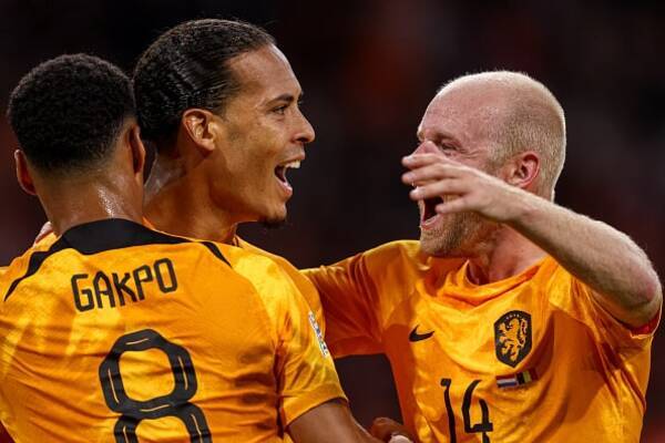 ロッベン スナイデル V ペルシー時代より地味でも オランダに 4度目 のw杯決勝進出あるか 22年9月26日 エキサイトニュース