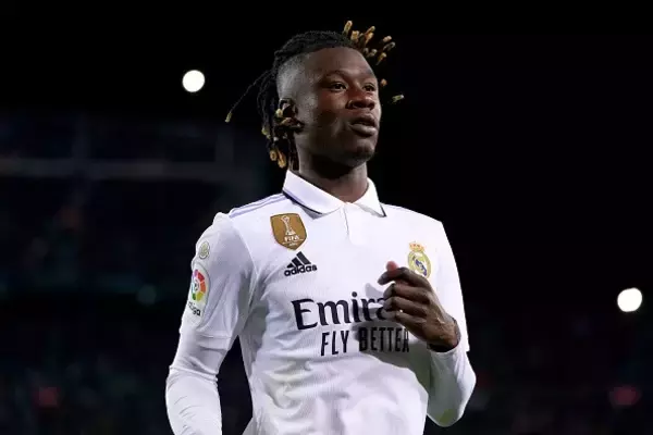 フランス代表でも序列逆転？　苦しむチュアメニとは対照的にカマヴィンガが評価を上げている