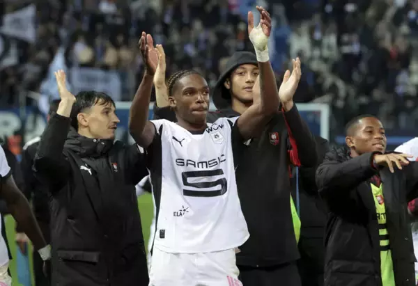 次のファン・ダイクとなるのか　リヴァプールが127億円で獲得したジャケ。最大の強みは勝率7割の空中戦