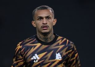 右SB補強狙うレアル、ローマDFウェズレイに関心　非公式ながら接触か