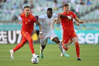 南野はモナコでポジションを確保できるのか　フォラント、ベン・イェデル、さらにエンボロ獲得案も