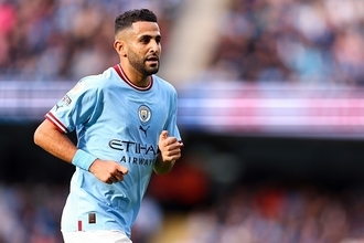 “50万ユーロ”でプレミアへやってきた男はドログバを超えた　左足一本で魅せる一流チャンスメイカーの証明