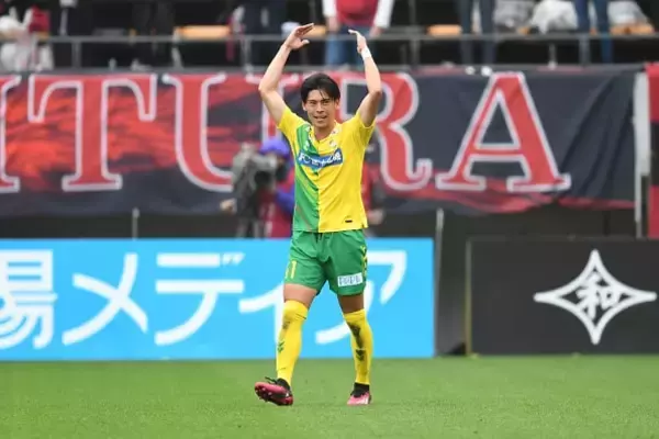 ルーキーイヤーながら“13試合6ゴール”と前線をけん引　千葉のチーム得点王・小森飛絢がプロA契約を締結