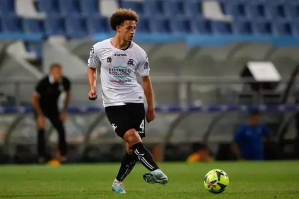 “3シーズン連続”で降格を味わうとは……　ウェールズの才能はチェルシーからのレンタルで大苦戦