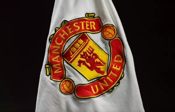 “マンUが5連勝するまで散髪しない”チャレンジを続ける名物サポーター　450日超えでついにヘアスタイルを変えることに