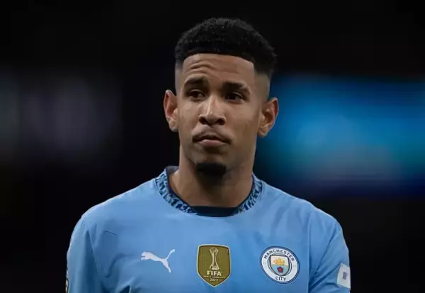 サヴィーニョの出場時間はこれから増える？　サンダーランド戦での守備意識の改善をペップが称賛　「ボールを失った2秒後にはサイドバックのように戻っていた」