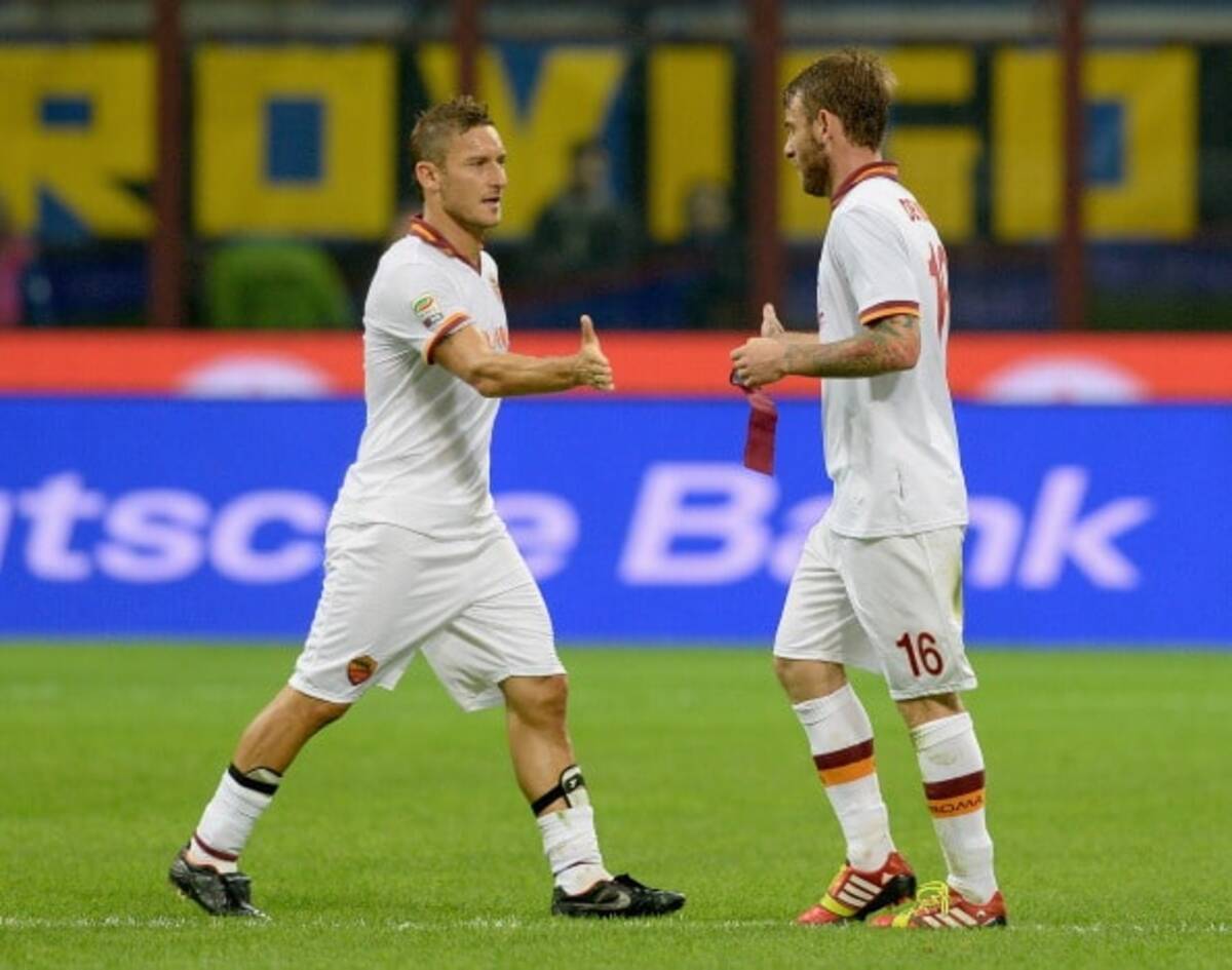 トッティとデ ロッシどっちが主将らしい 元ローマgkが2人を比較 19年3月14日 エキサイトニュース