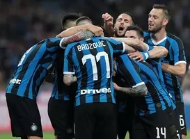 インテルの 3バック が強そう コンテ就任時の予想スタメンが面白い 19年5月19日 エキサイトニュース