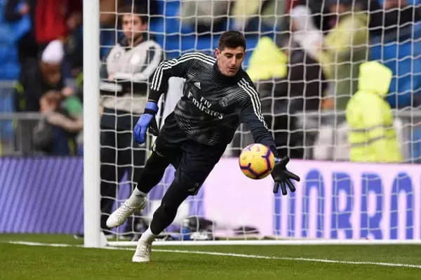 SNSで互いにアピール!?　守護神の座争う2人のレアルGKが見せるセーブ集［映像アリ］