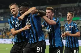 イタリア代表の新ユニフォーム 物議を醸す 緑色のデザインについて 19年10月14日 エキサイトニュース