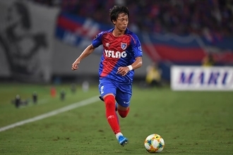 ［MIXゾーン］FC東京・室屋「4点差は覆すことが可能な数字」　同僚に逆転優勝への想いを託す