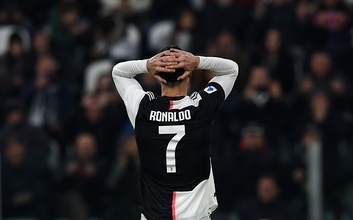 2020年のC・ロナウドは“サムライ”・スタイル？　新たな髪型に注目が［写真アリ］