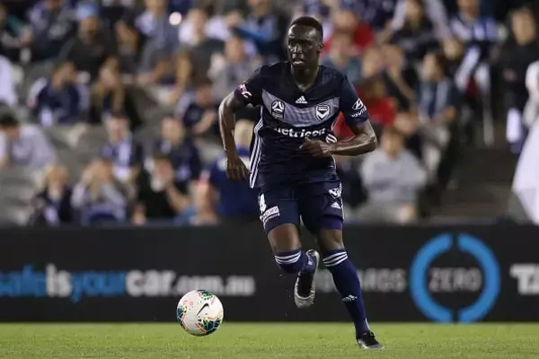 浦和レッズに加わった“頼れるDF”　T・デンの昨季スタッツが凄い