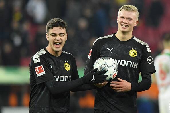 PSG粉砕した“18.3歳”のゴールデントリオ　ドルトムントで生まれる新ユニット