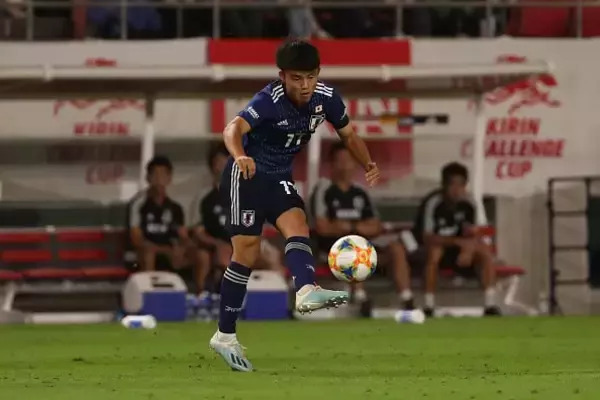 モウリーニョ、久保建英のドリブルはいかが？　注目のワンダーボーイ“5人衆”