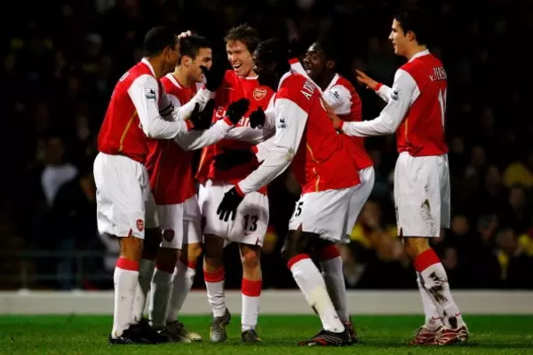 これが アーセナル最強時代 伝説の無敗優勝チームのベストゴールtop10 映像アリ 年4月13日 エキサイトニュース