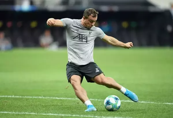 ふくらはぎ太すぎ!?　サッカー界“No.1クラス”の異様な筋肉誇るレフティー［画像アリ］