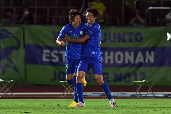 ［MIXゾーン］冴えわたった浮嶋采配　ベルマーレの初勝利を呼び込んだ微調整とは