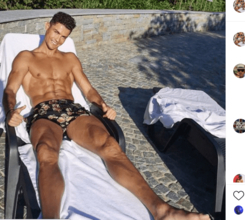 イケメンすぎて“人形”みたい!?　美しすぎる肉体のC・ロナウドにゴメスは［画像アリ］