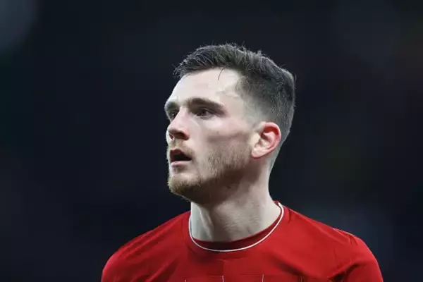 ロバートソンが語る“3人”の現世界最高級左サイドバック　高速の職人たち