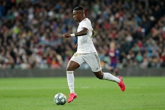 若きドリブラーは得点力磨くべし　“銀河系軍団”に一歩足りぬ20歳の弱み