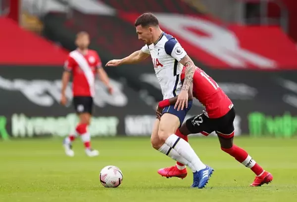 ベイルだけじゃない　スパーズの中盤に加わった“職人”がチームの柱へ