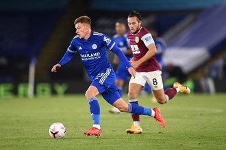 スターリングから学んで22歳は成長する　イングランド代表にまたも若き才能が