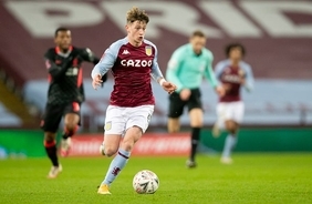 クロースやゲッツェにも比肩する才能 ドイツで 16歳 の神童が暴れ出す 21年1月8日 エキサイトニュース