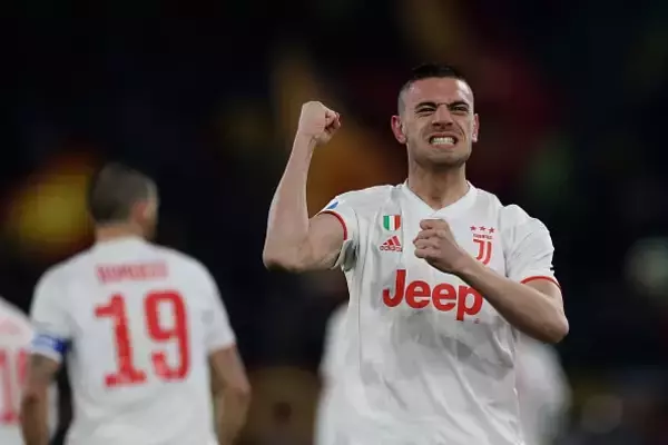 「12年ぶりにサプライズのトルコ軍団完成へ　若きDF三銃士にミランの10番も」の画像