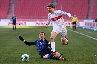 左利きの“NEXTベッカム”出現？　ドイツで育つ昇格組の若きクロス職人