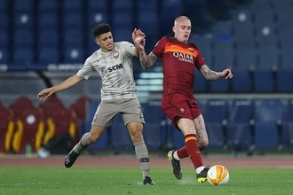 3年半で10回以上も怪我に悩まされるも　“超攻撃型SB”がローマで覚醒