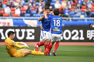 デビュー弾が得点量産への起爆剤となるか　鮮烈な初陣を飾った横浜FMの新外国人FW