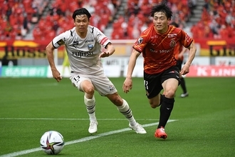 ［MIXゾーン］これが王者・川崎が近年大成功を収めてきた理由だ　首位決戦後に見せた姿勢　