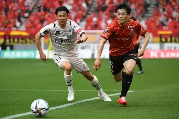 ［MIXゾーン］これが王者・川崎が近年大成功を収めてきた理由だ　首位決戦後に見せた姿勢　
