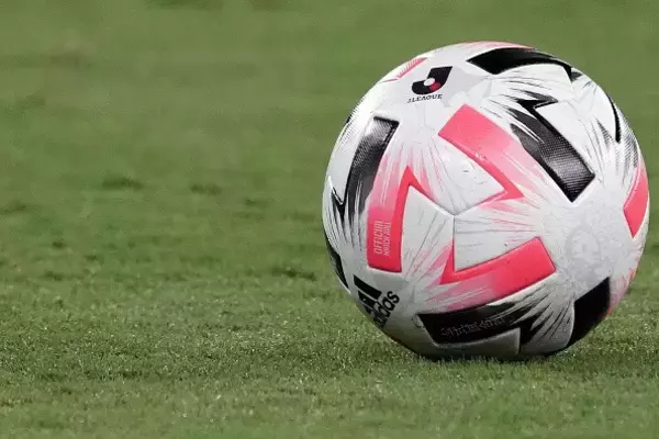 繋ぐサッカーをするにはまずゴールキーパーから　徳島を支える繋ぐGK上福元直人