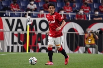 “SBがサイドに張る”のが浦和では珍しい？　仙台戦で見せた西大伍を起点とした攻撃