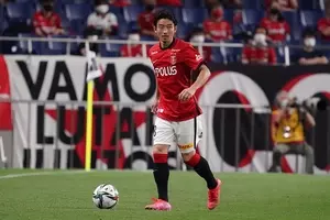 ｊ１浦和 新加入 ｄｆ西大伍 すでにユニホーム３番人気 １人３枚くらい買ってください 21年1月18日 エキサイトニュース