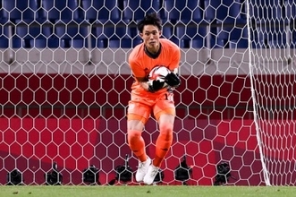 延期で得られた経験と“最強のライバル”の存在が強みに　最後尾から若き日本を支える谷晃生