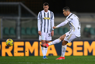 ロナウド？それともディバラ？　怖さがないユヴェントスのFK問題